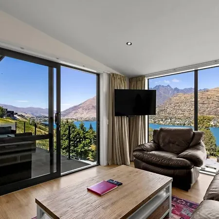 4 Bedroom Stunning Modern Family Home Queenstown Exterior photo